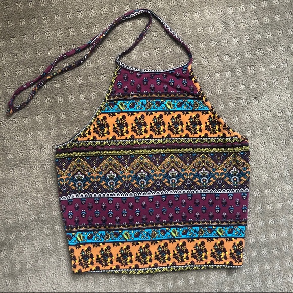 SET OF 2 Forever 21 halter crop tops - Picture 2 of 7